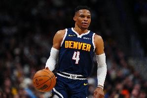 布劳恩谈最后传球给威少：有100次都会传他 这不是我们输球的原因