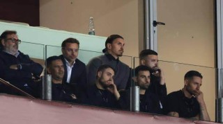 开云体育网页版-【复盘】全队离心，卫线失魂，米兰刷新防守下限