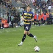 开云注册-记者：若引进格伊失败，利物浦将积极推动引进帕尔马后卫莱奥尼