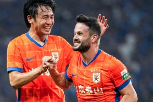 中超神锋天神下凡：2场狂轰7球，灌国安4球，灌申花3球