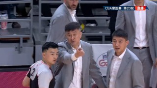 开云注册-狂揽28分13篮板！1人打疼广东男篮，CBA冠军预演：杜锋苍白的怒吼